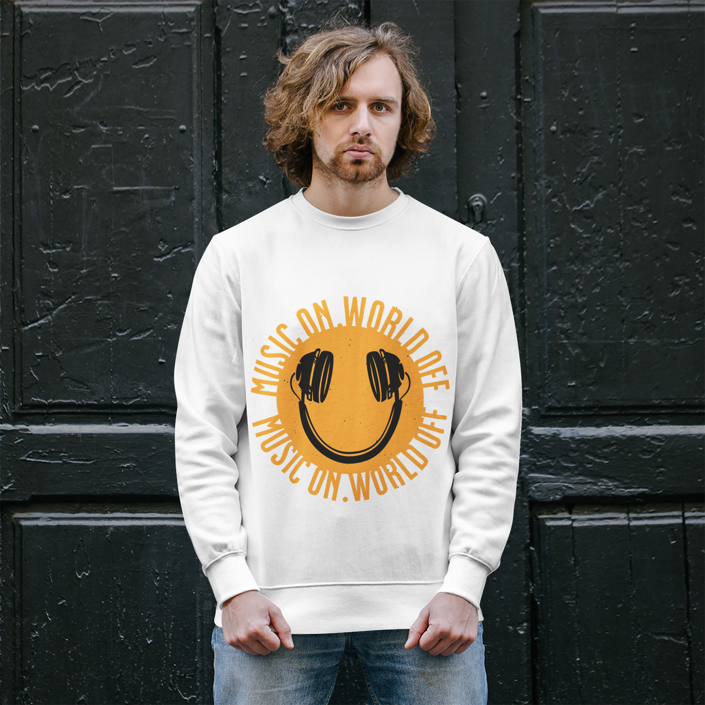 #S.O.M. WHT Premium SUN RAY Sweatshirts